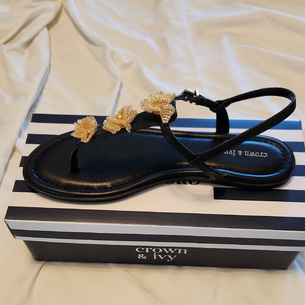 NIB Crown & Ivy Black Lily 2 Sandals with Gold Floral Accents, Sz 10